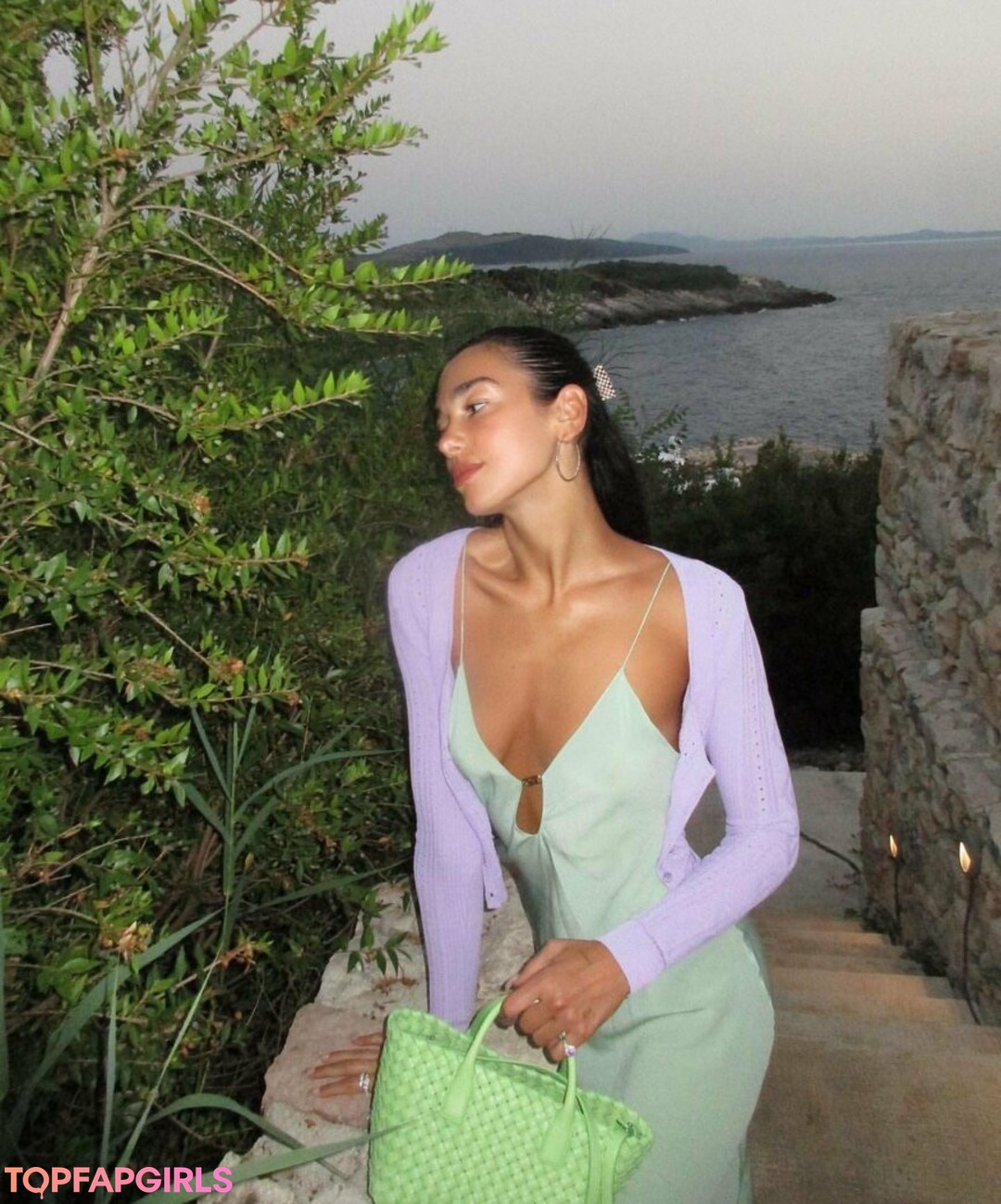Nacktes geleaktes OnlyFans-Foto von Dua Lipa #1156