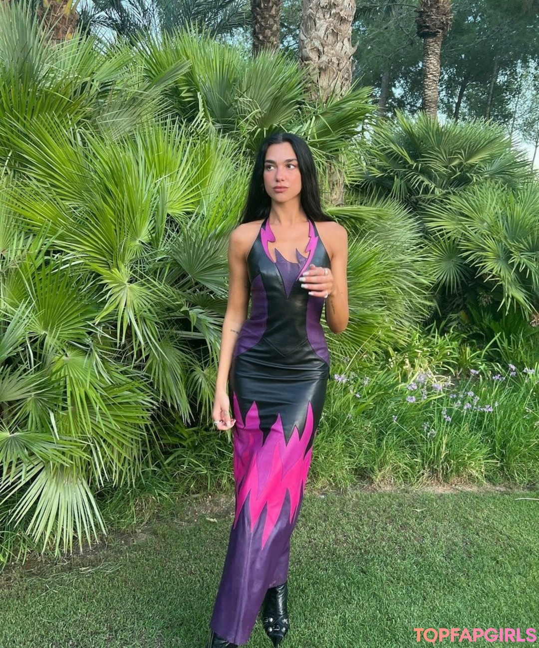 Nacktes geleaktes OnlyFans-Foto von Dua Lipa #1177