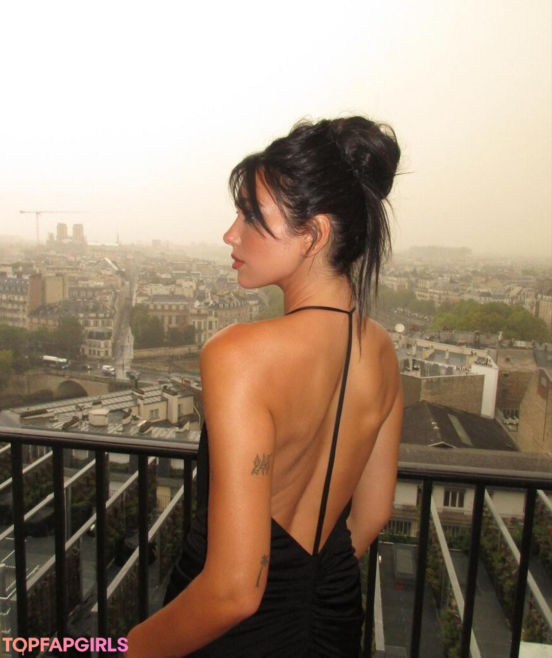 Nacktes geleaktes OnlyFans-Foto von Dua Lipa #1310