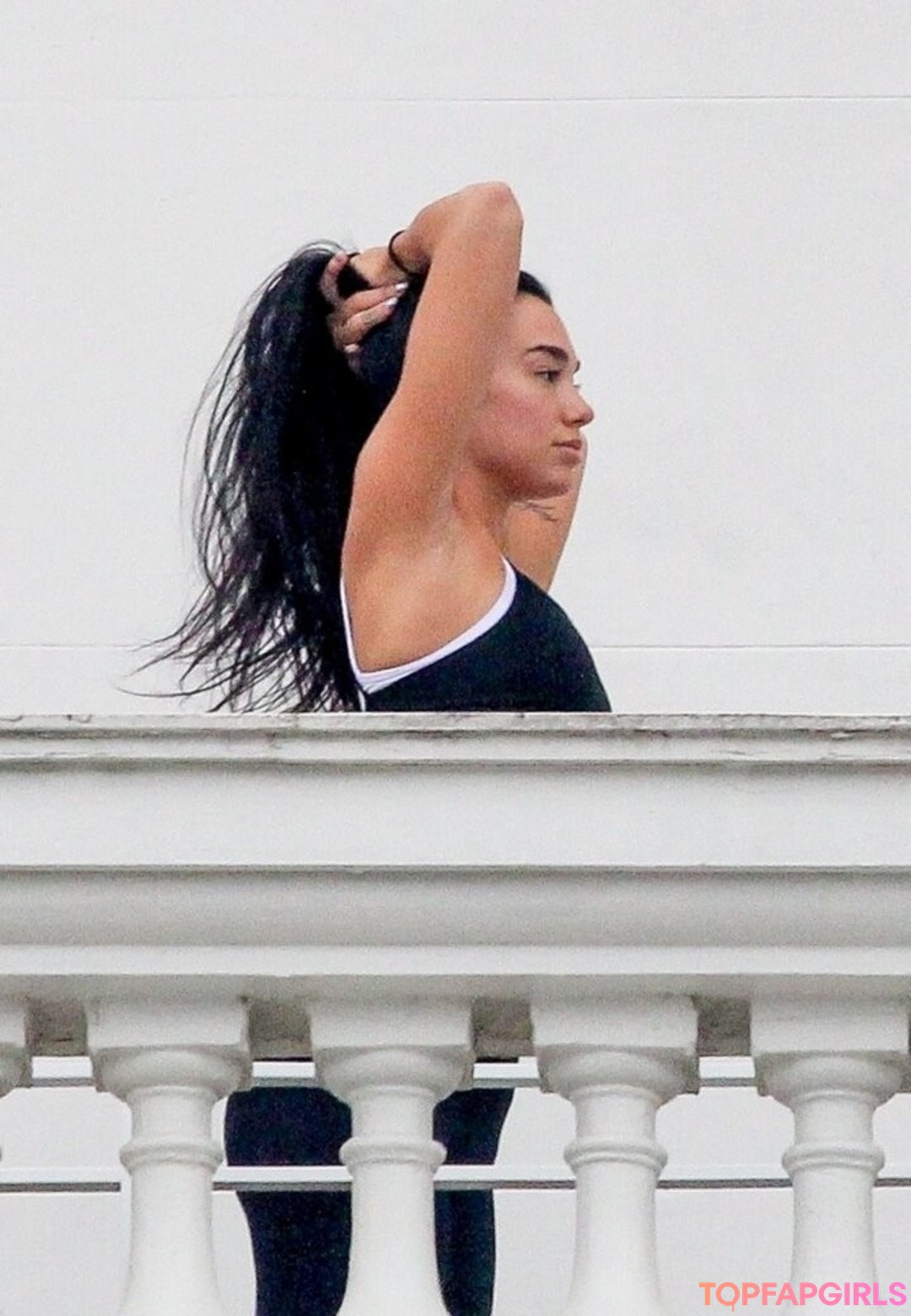 Nacktes geleaktes OnlyFans-Foto von Dua Lipa #1328