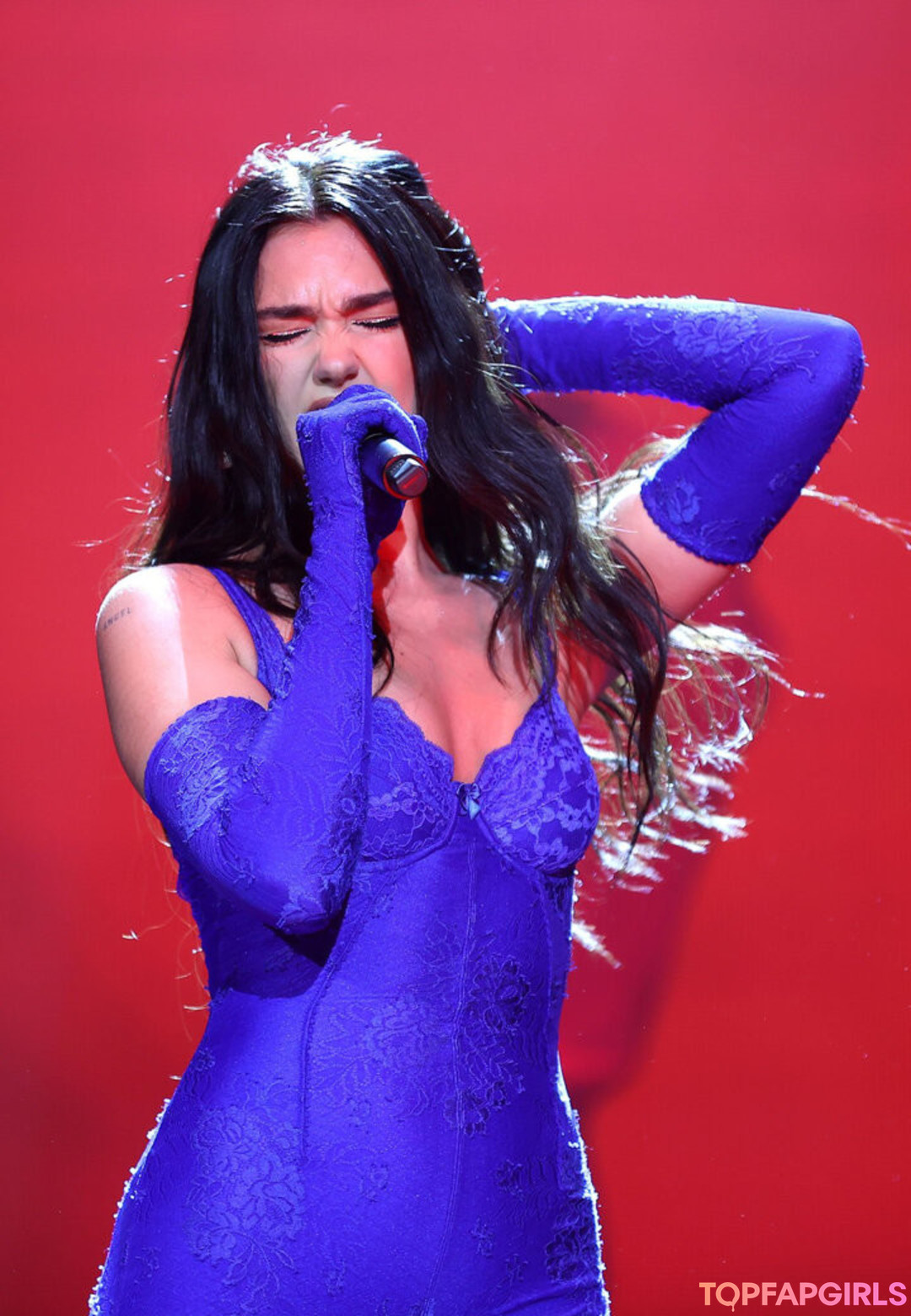Nacktes geleaktes OnlyFans-Foto von Dua Lipa #1485