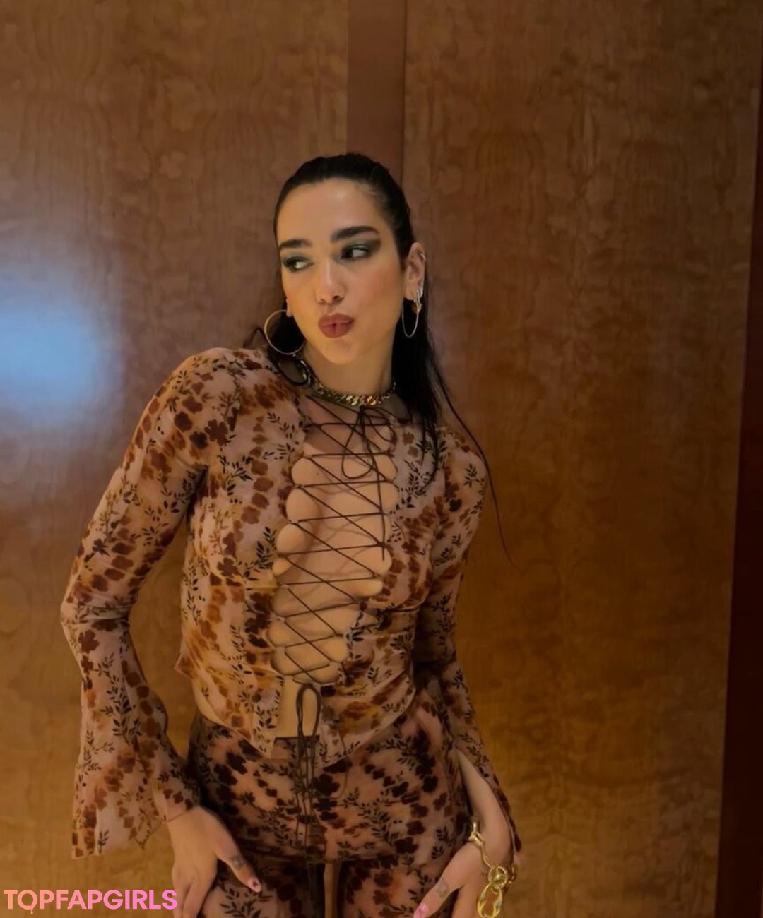 Nacktes geleaktes OnlyFans-Foto von Dua Lipa #1514