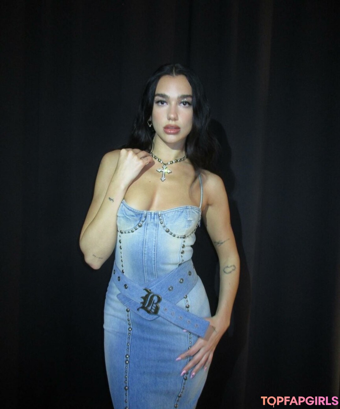 Nacktes geleaktes OnlyFans-Foto von Dua Lipa #1558