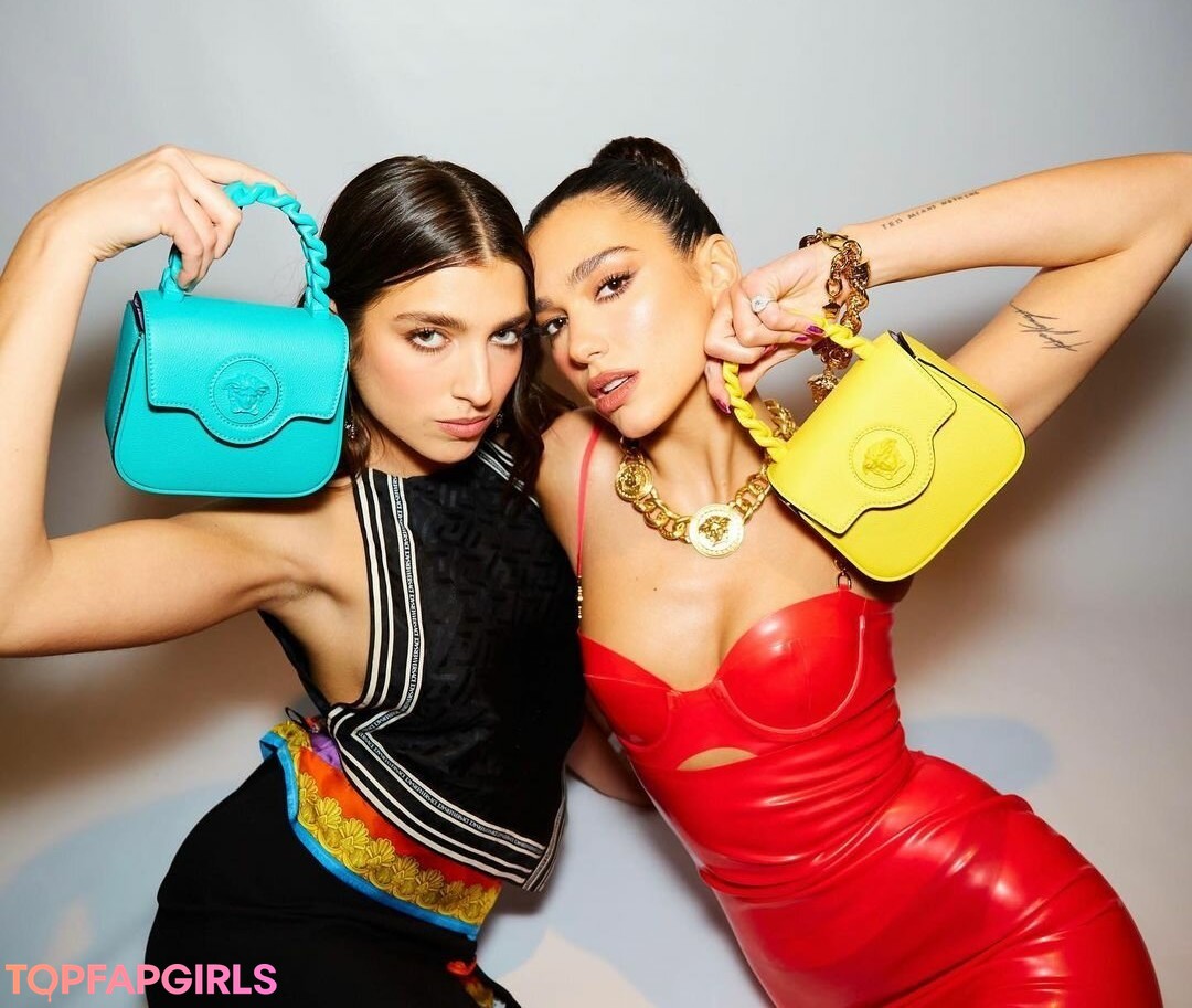 Nacktes geleaktes OnlyFans-Foto von Dua Lipa #1668