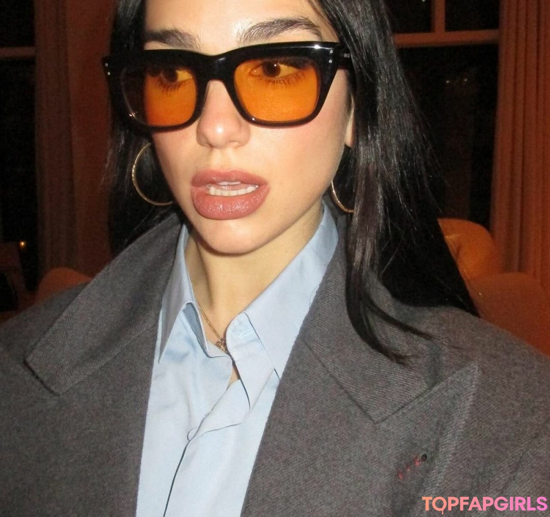 Nacktes geleaktes OnlyFans-Foto von Dua Lipa #1750