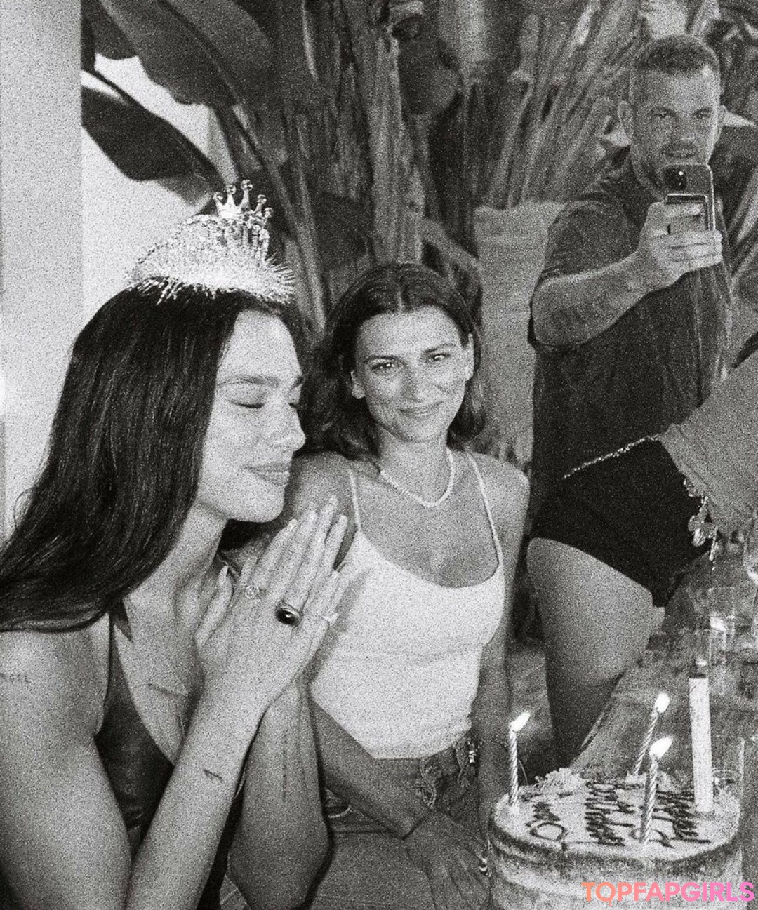 Nacktes geleaktes OnlyFans-Foto von Dua Lipa #1770