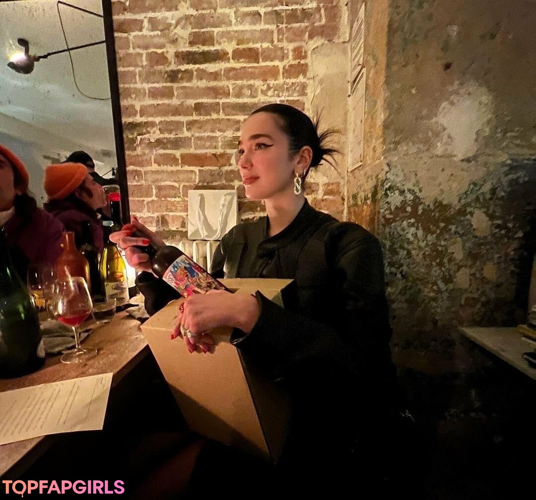 Nacktes geleaktes OnlyFans-Foto von Dua Lipa #1792