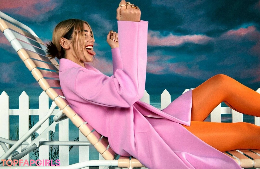 Nacktes geleaktes OnlyFans-Foto von Dua Lipa #1901