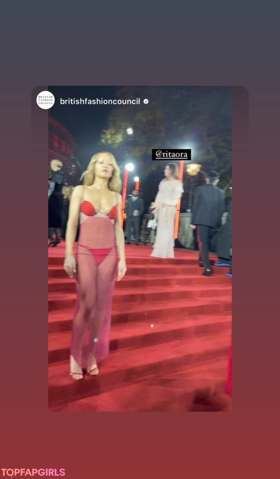 Nacktes geleaktes OnlyFans-Foto von Rita Ora #1033