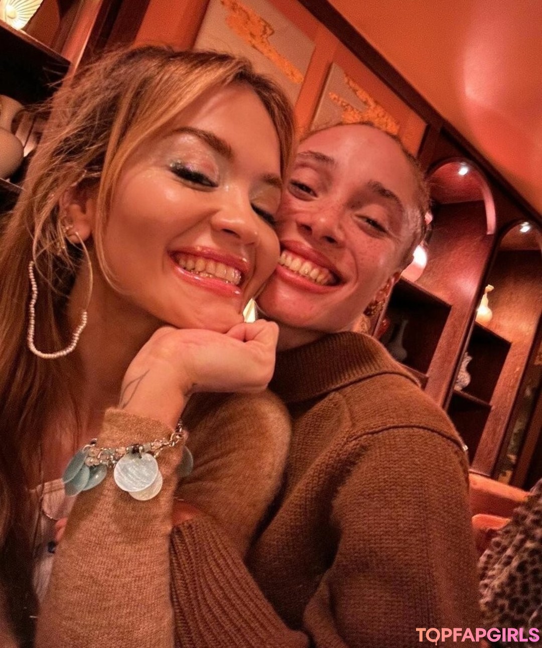 Nacktes geleaktes OnlyFans-Foto von Rita Ora #1091