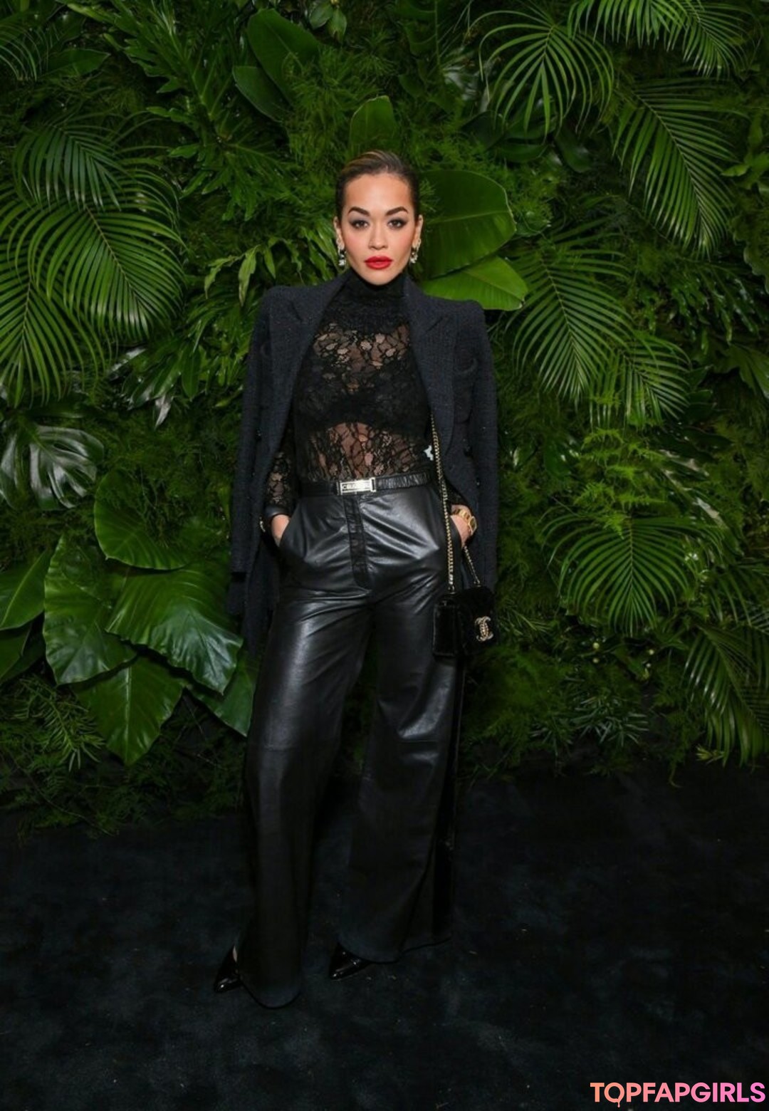 Nacktes geleaktes OnlyFans-Foto von Rita Ora #1400