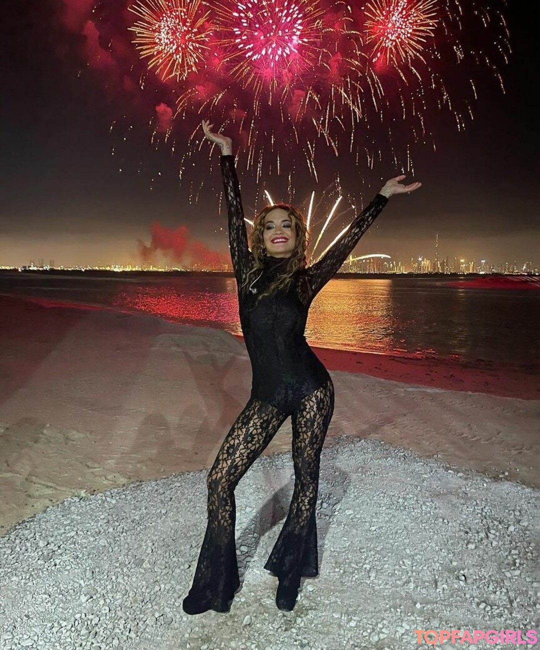 Nacktes geleaktes OnlyFans-Foto von Rita Ora #1414