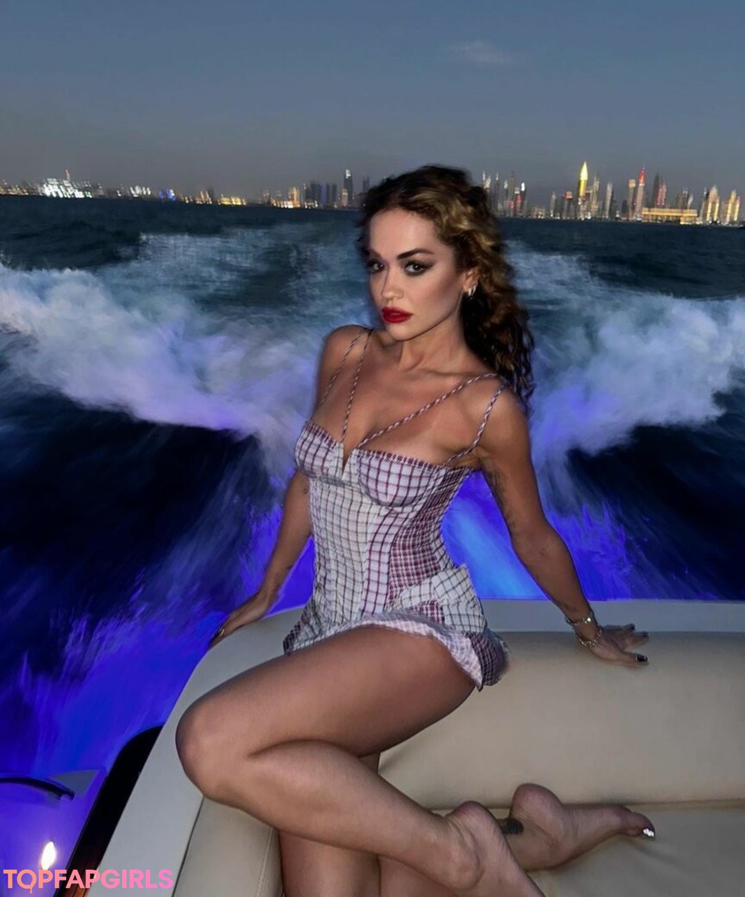 Nacktes geleaktes OnlyFans-Foto von Rita Ora #1416