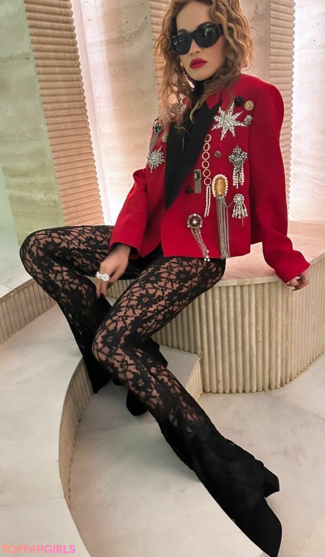 Nacktes geleaktes OnlyFans-Foto von Rita Ora #1418