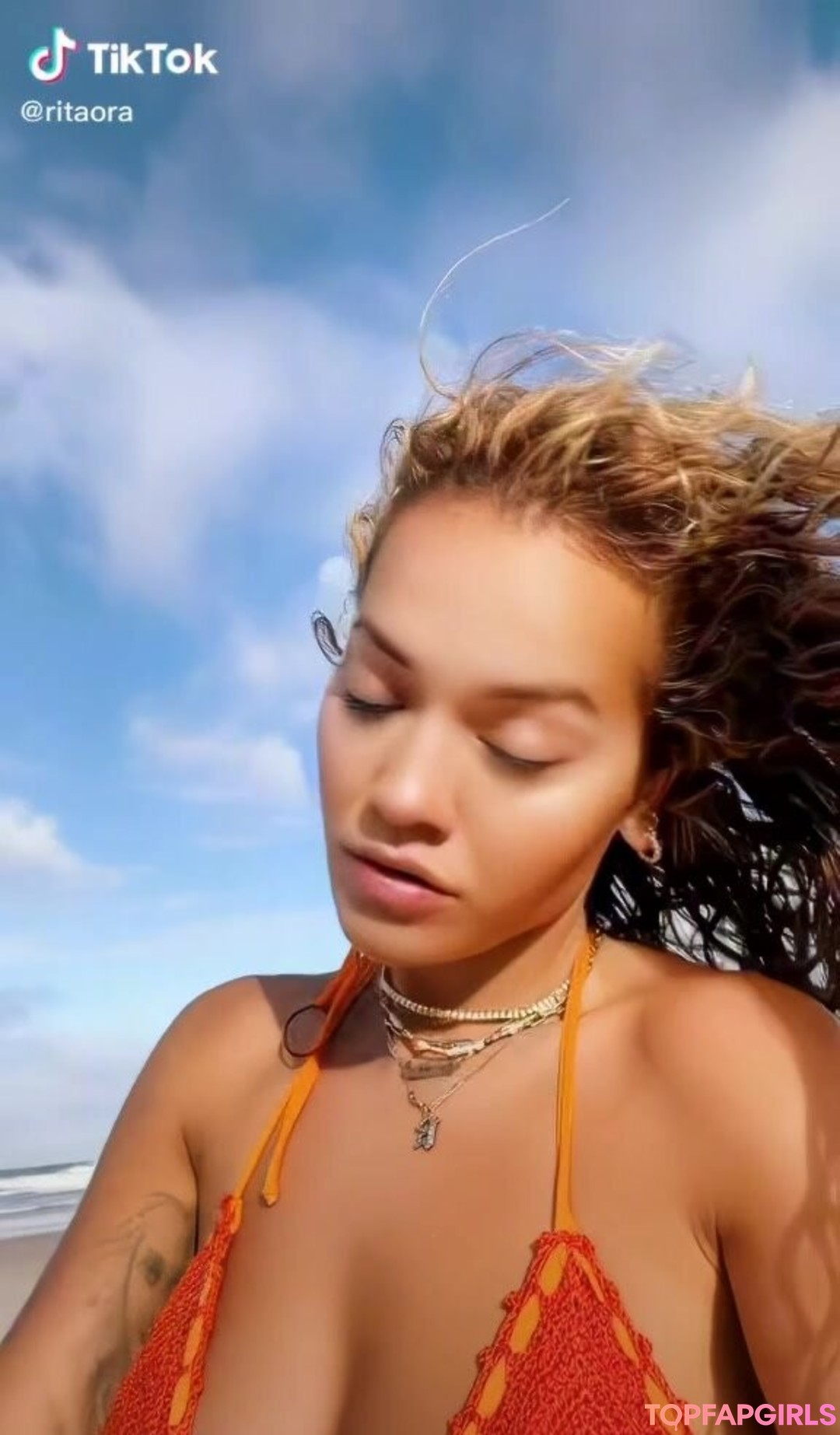 Nacktes geleaktes OnlyFans-Foto von Rita Ora #1431
