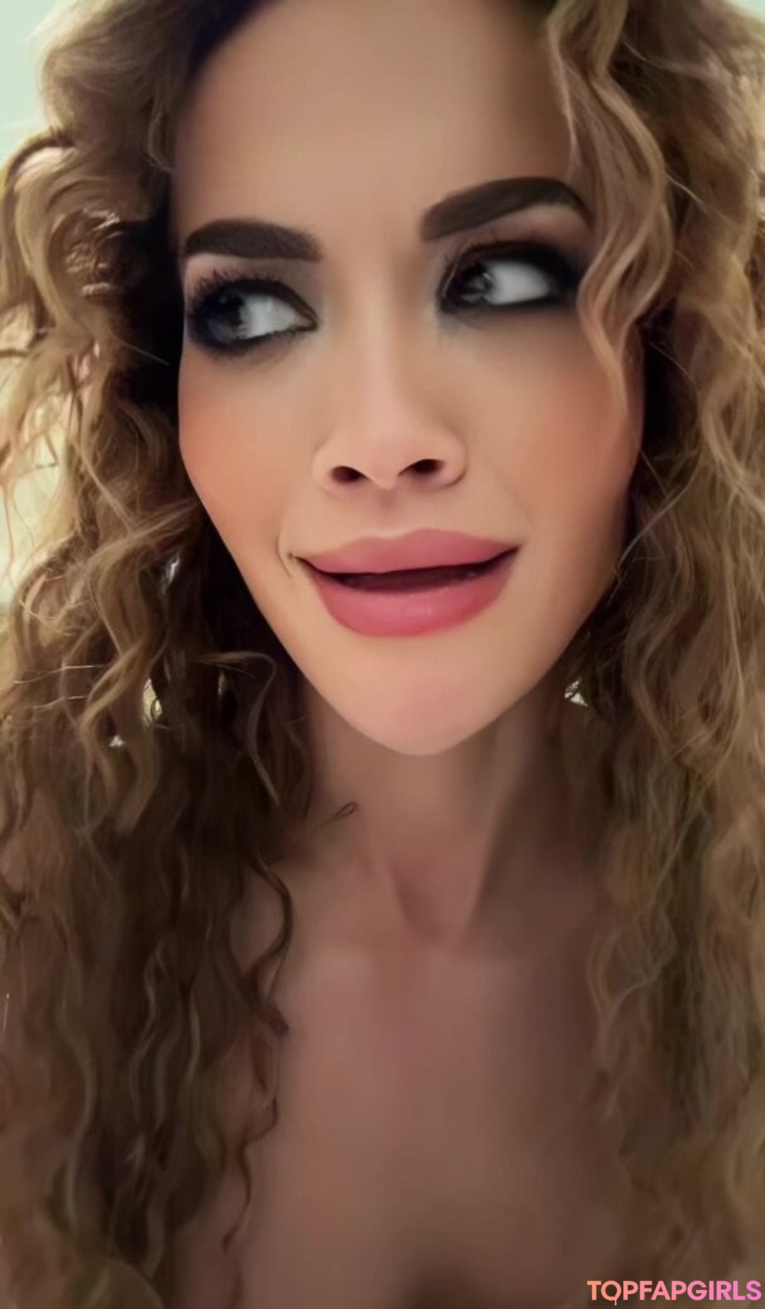 Nacktes geleaktes OnlyFans-Foto von Rita Ora #1433