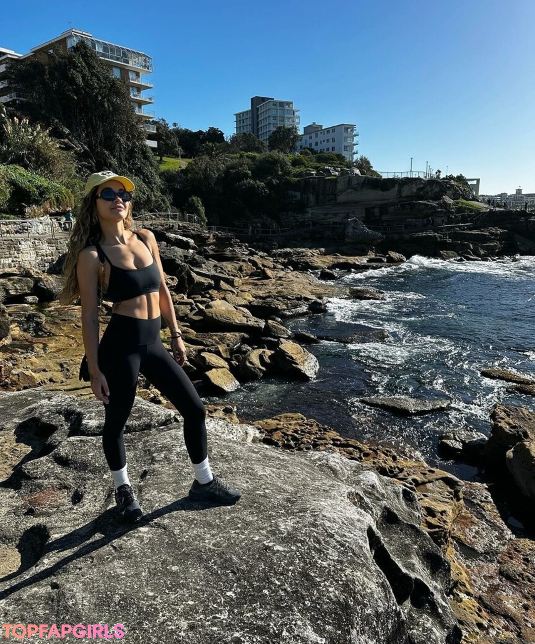 Nacktes geleaktes OnlyFans-Foto von Rita Ora #1668