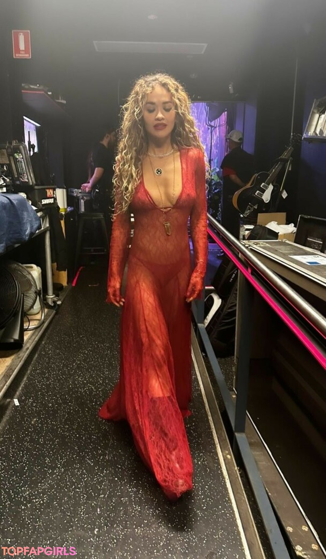 Nacktes geleaktes OnlyFans-Foto von Rita Ora #1683
