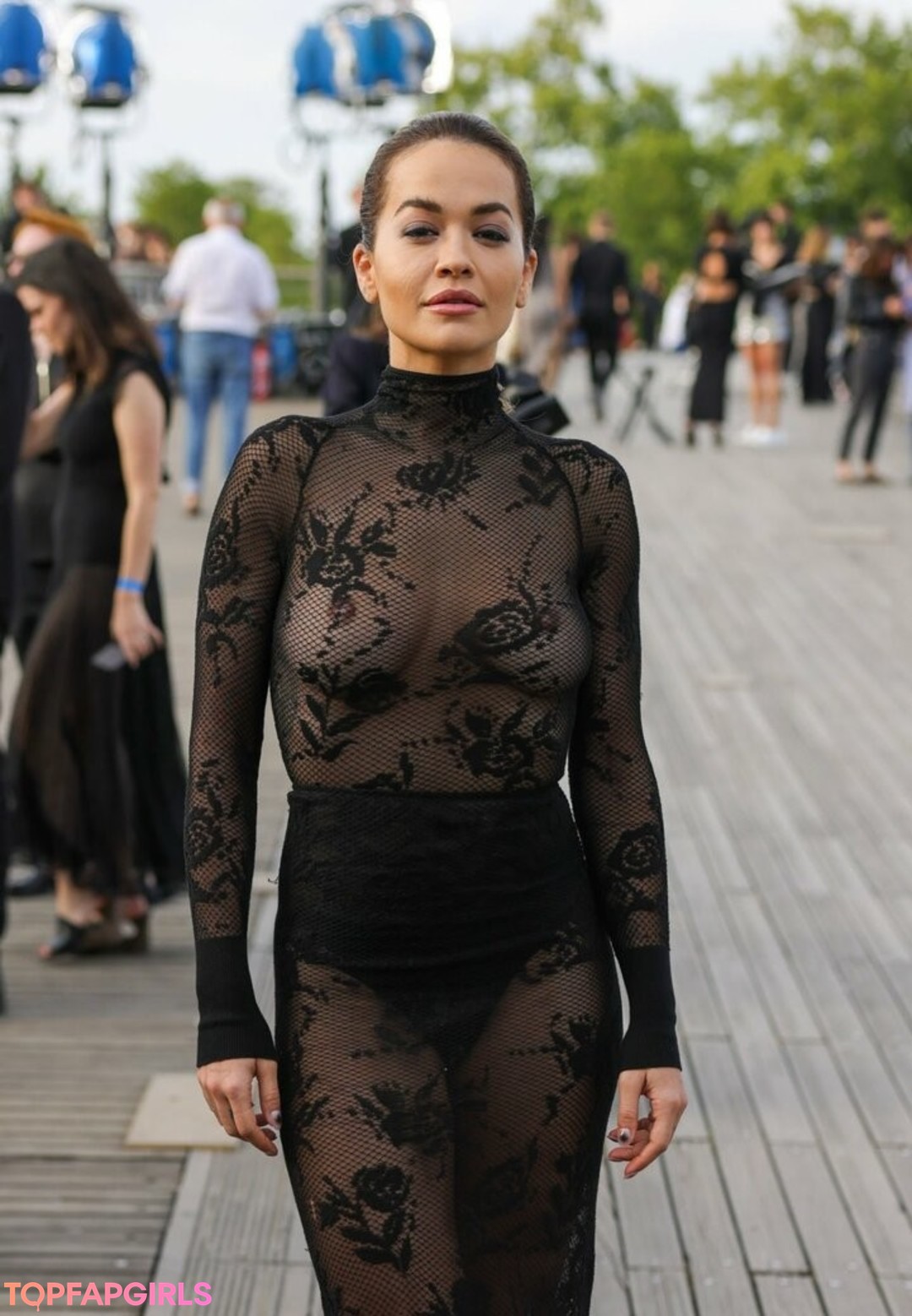 Nacktes geleaktes OnlyFans-Foto von Rita Ora #1699