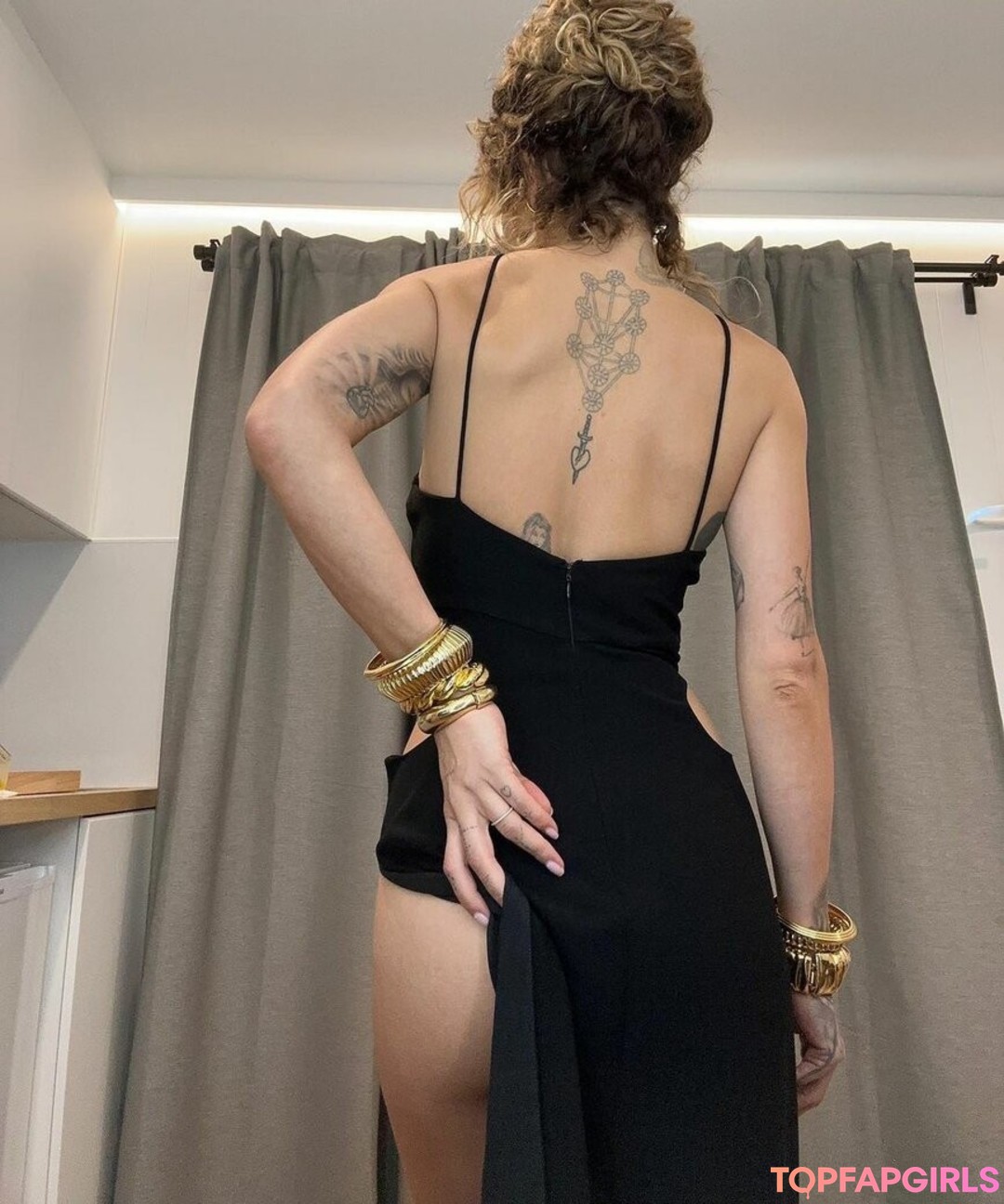 Nacktes geleaktes OnlyFans-Foto von Rita Ora #1851