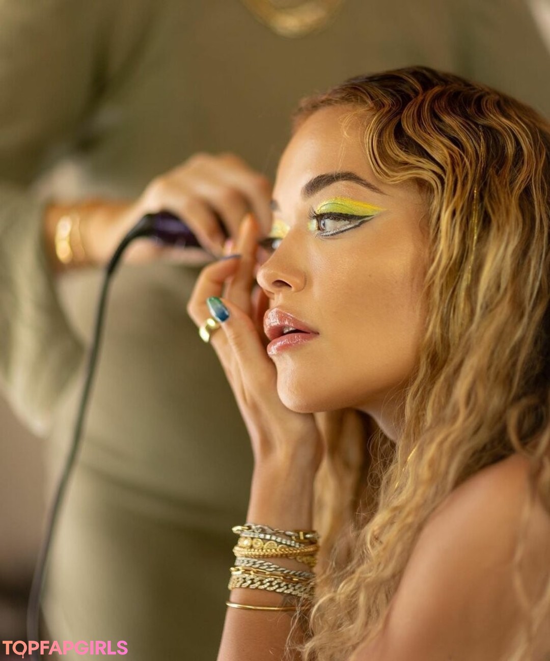Nacktes geleaktes OnlyFans-Foto von Rita Ora #1896