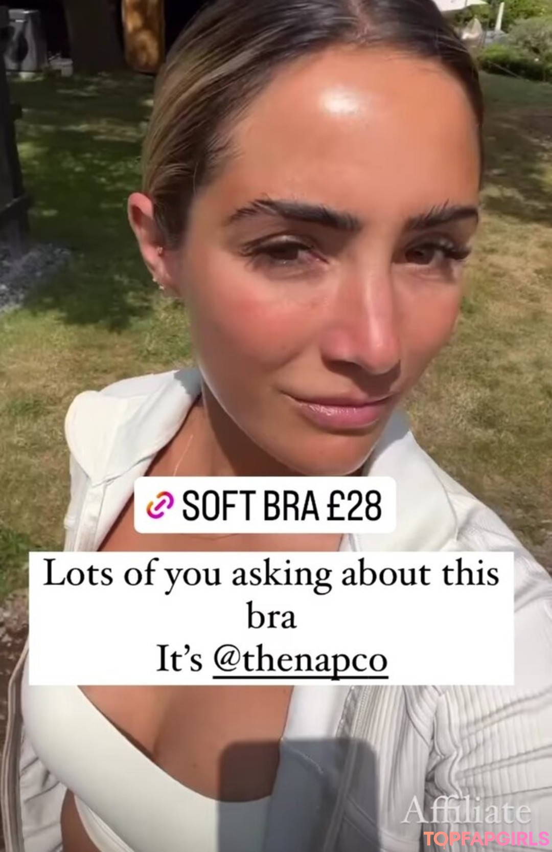 Nacktes geleaktes OnlyFans-Foto von Frankie Bridge #1098
