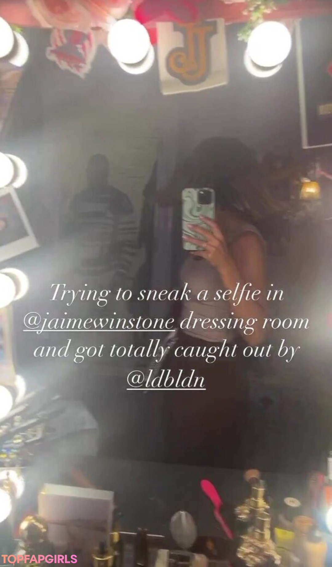 Nacktes geleaktes OnlyFans-Foto von Frankie Bridge #1129