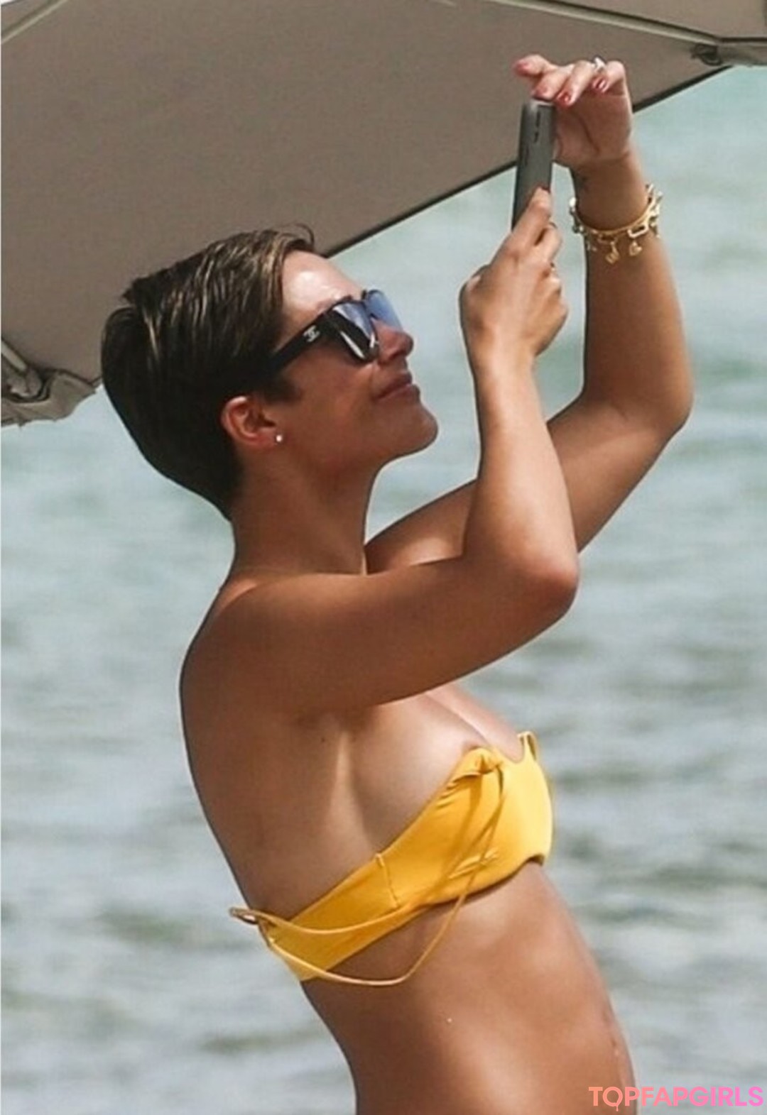 Nacktes geleaktes OnlyFans-Foto von Frankie Bridge #1138