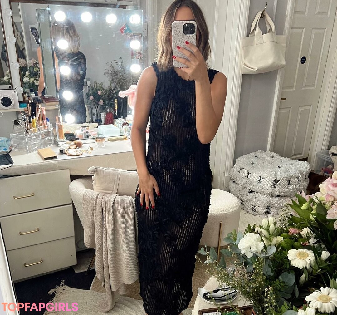 Nacktes geleaktes OnlyFans-Foto von Frankie Bridge #1160