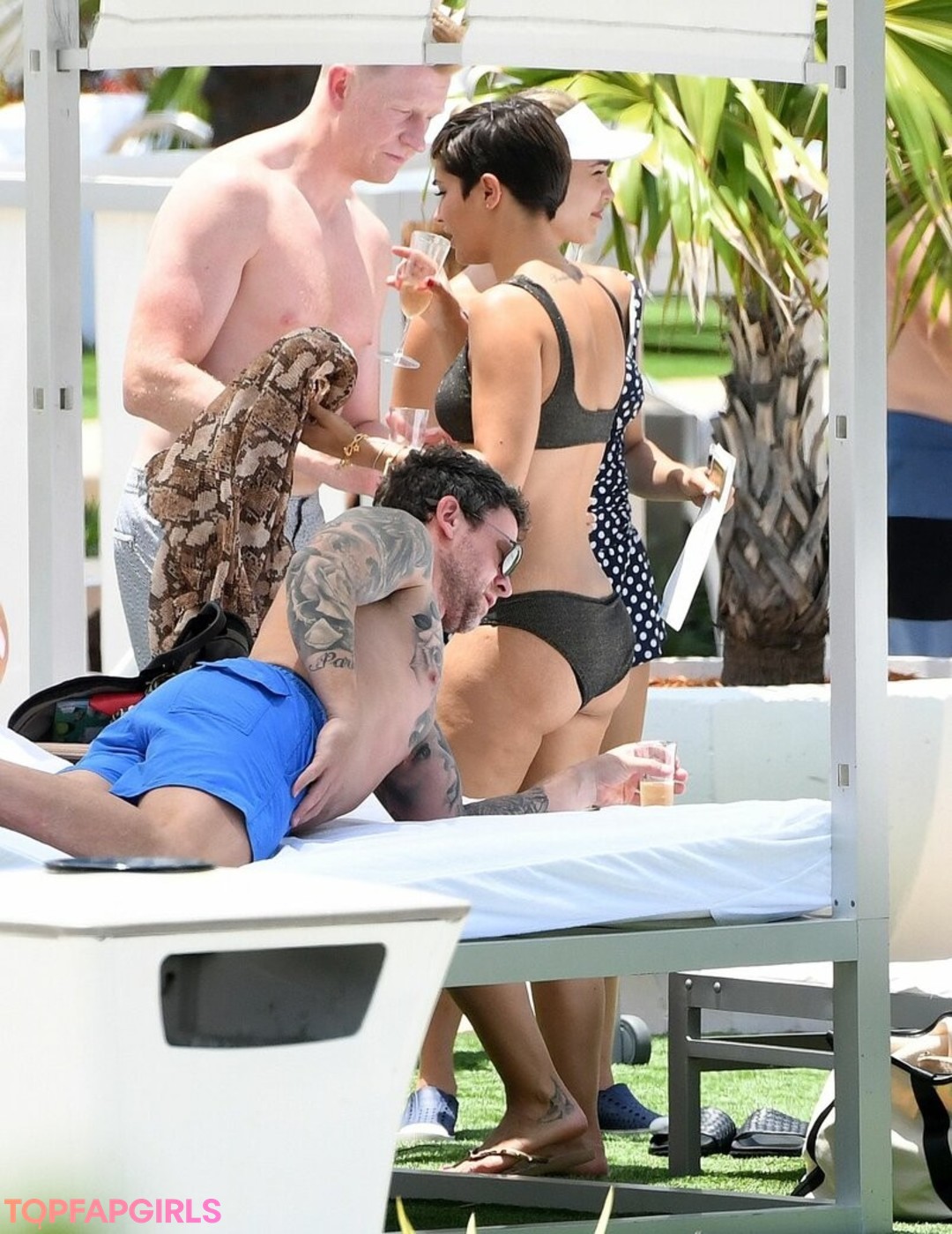 Nacktes geleaktes OnlyFans-Foto von Frankie Bridge #1352