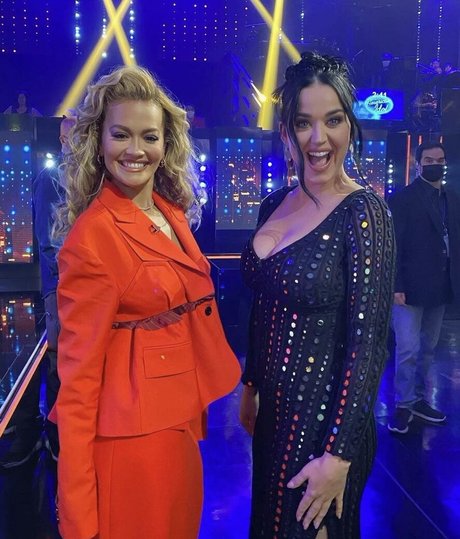 Nacktes geleaktes OnlyFans-Foto von Katy Perry