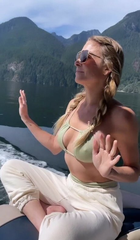 Nacktes geleaktes OnlyFans-Foto von Leann Rimes