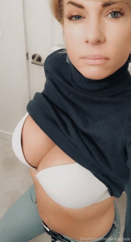 Nacktes geleaktes OnlyFans-Foto von Danicachase