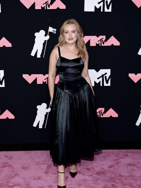 Amelia Dimoldenberg