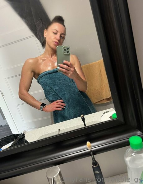 Nikole_gy