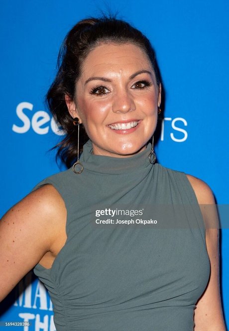 Laura Tobin