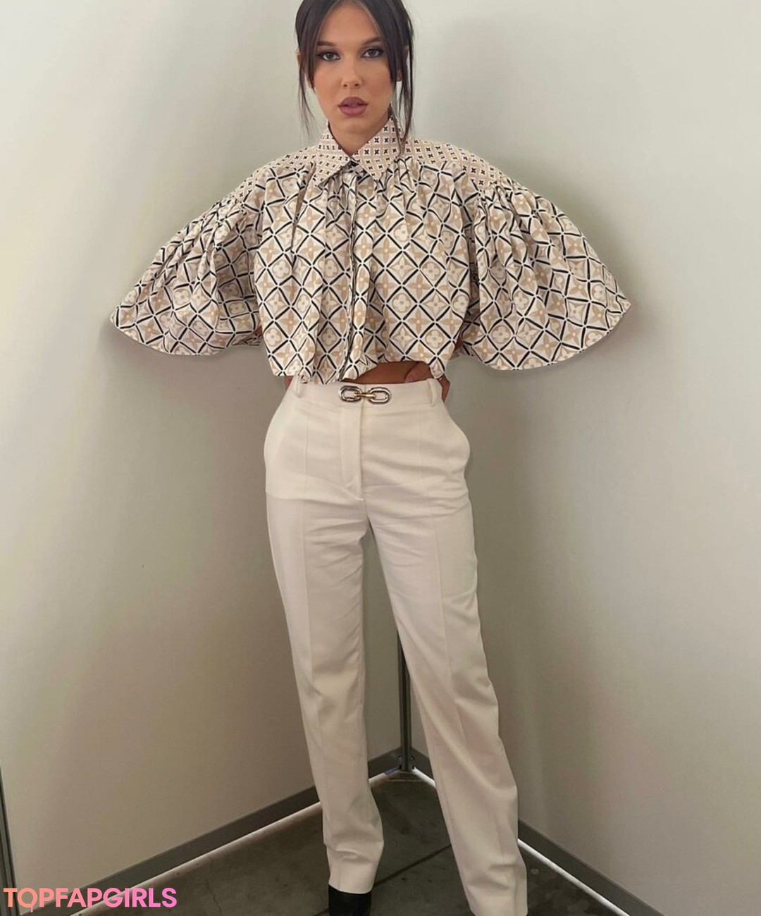 Nacktes geleaktes OnlyFans-Foto von Millie Bobby Brown #1075