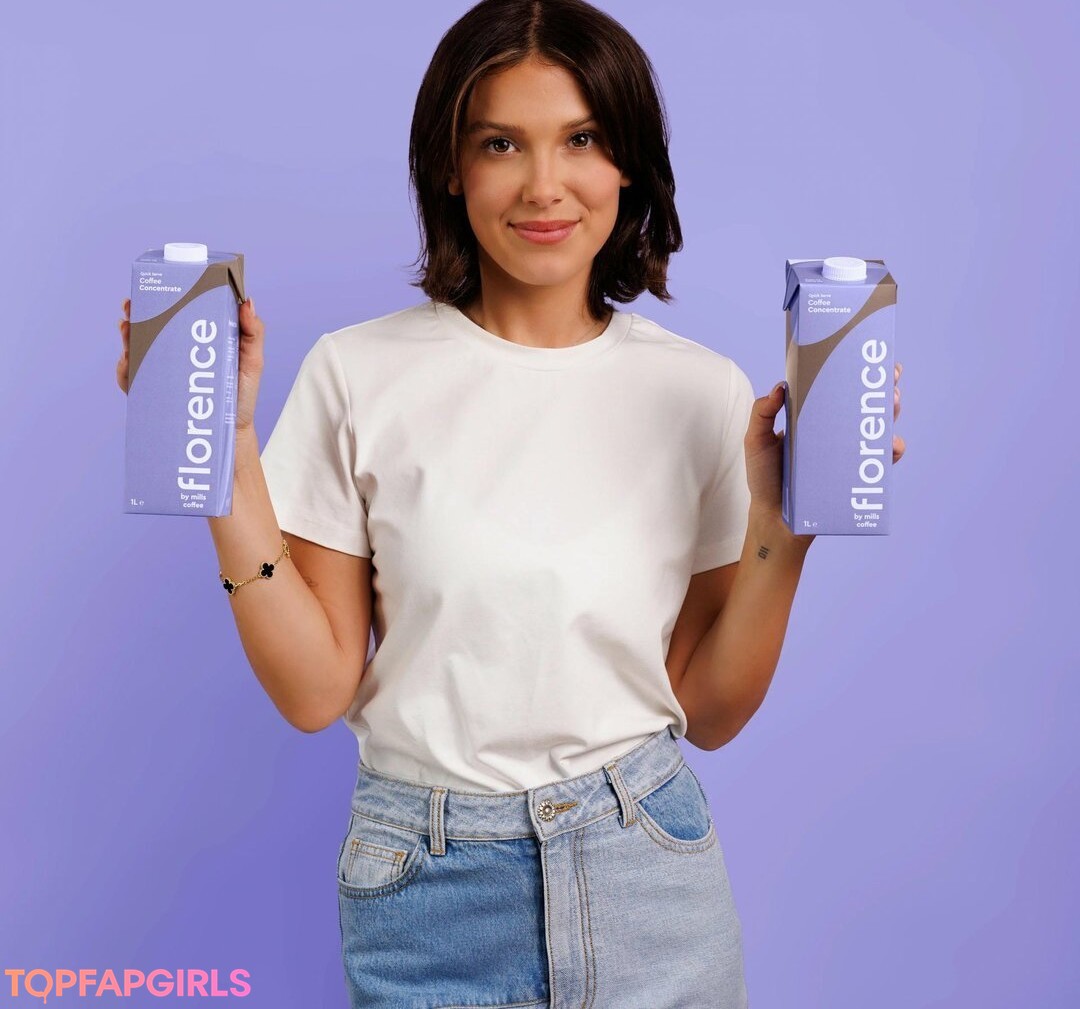 Nacktes geleaktes OnlyFans-Foto von Millie Bobby Brown #1121