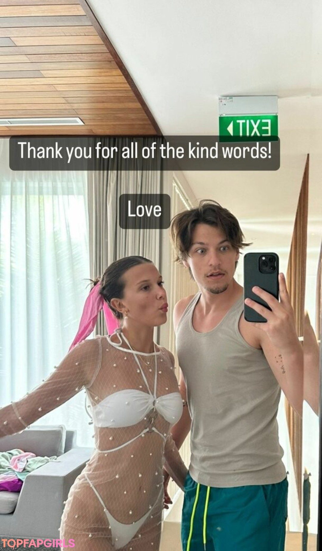 Nacktes geleaktes OnlyFans-Foto von Millie Bobby Brown #1131