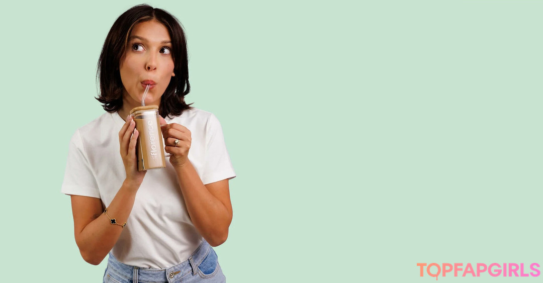 Nacktes geleaktes OnlyFans-Foto von Millie Bobby Brown #1139