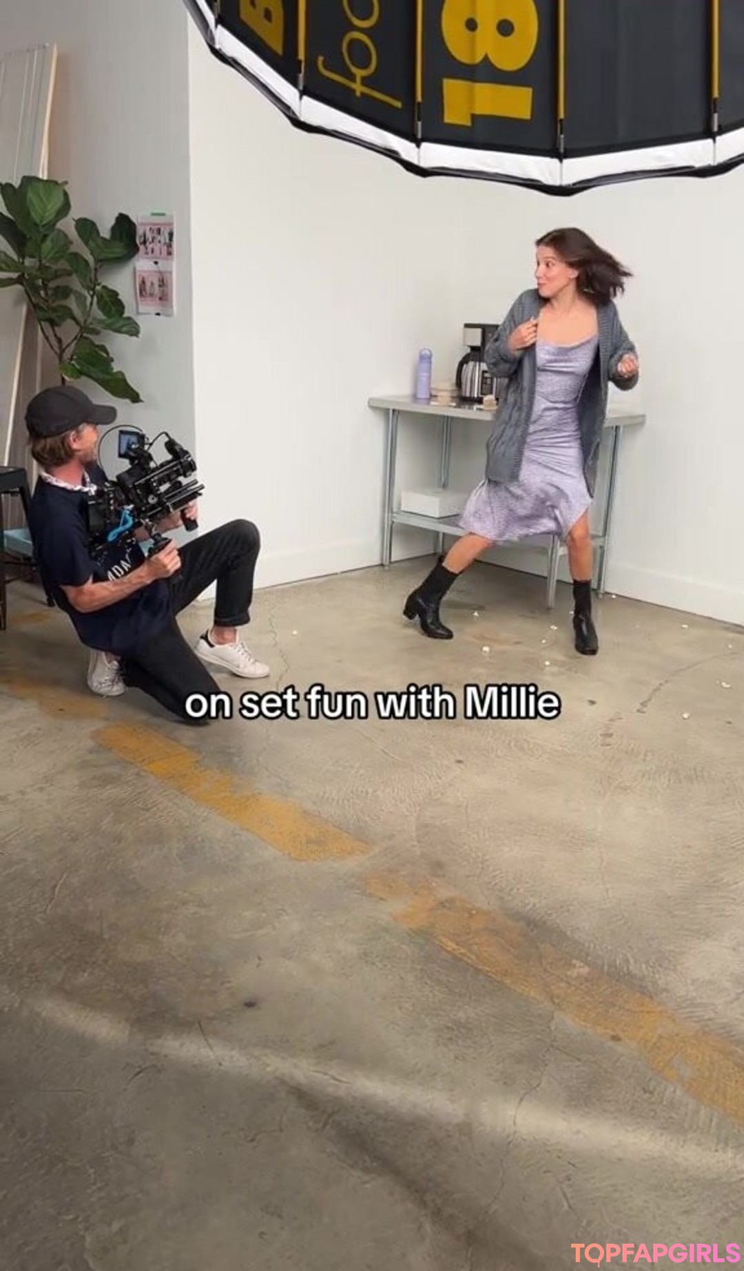 Nacktes geleaktes OnlyFans-Foto von Millie Bobby Brown #1324