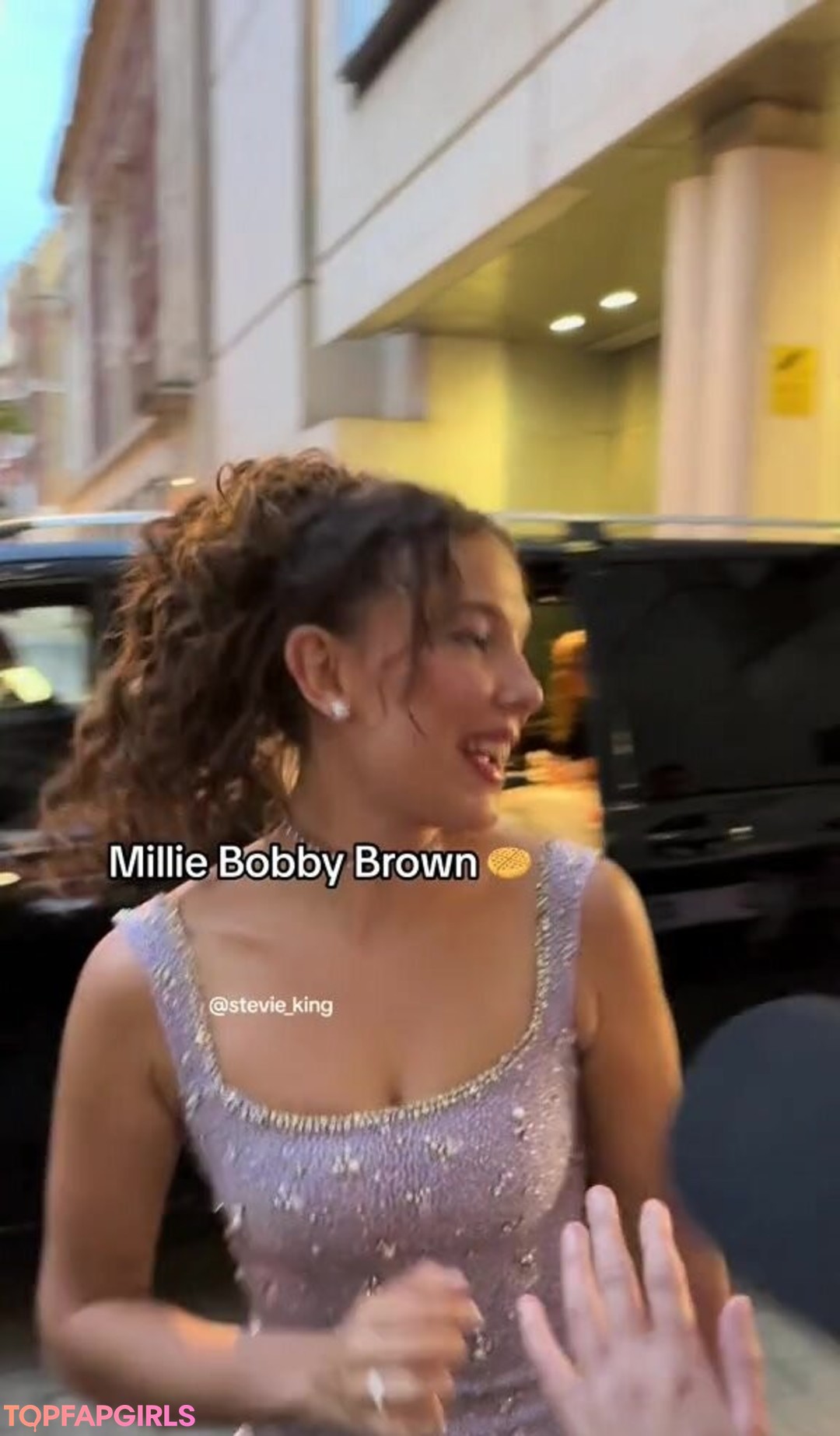 Nacktes geleaktes OnlyFans-Foto von Millie Bobby Brown #1438