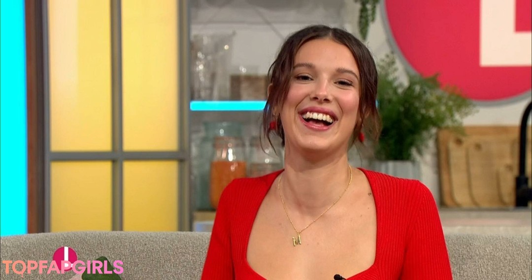 Nacktes geleaktes OnlyFans-Foto von Millie Bobby Brown #1441