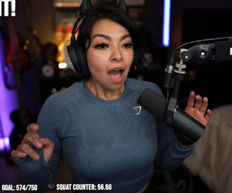 Nacktes geleaktes OnlyFans-Foto von Aileen Senpai