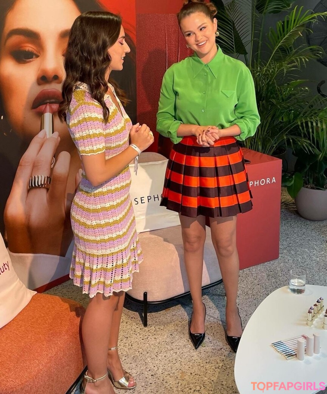 Nacktes geleaktes OnlyFans-Foto von Selena Gomez #1030