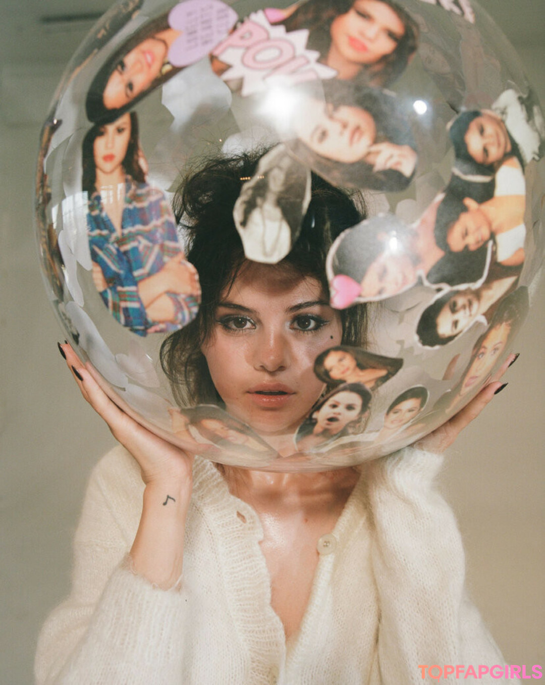 Nacktes geleaktes OnlyFans-Foto von Selena Gomez #1092
