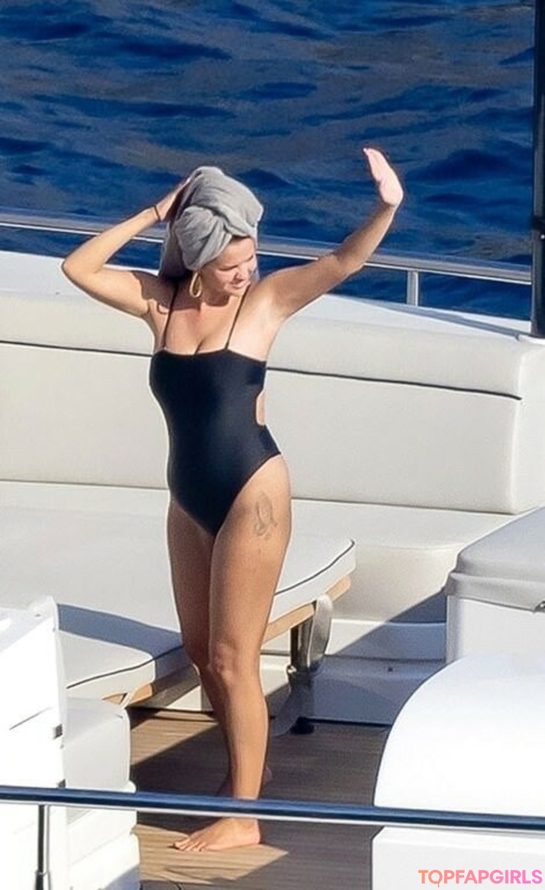Nacktes geleaktes OnlyFans-Foto von Selena Gomez #1172