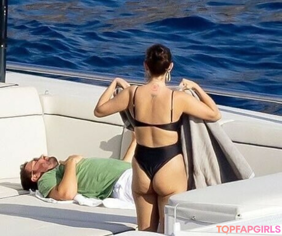 Nacktes geleaktes OnlyFans-Foto von Selena Gomez #1176