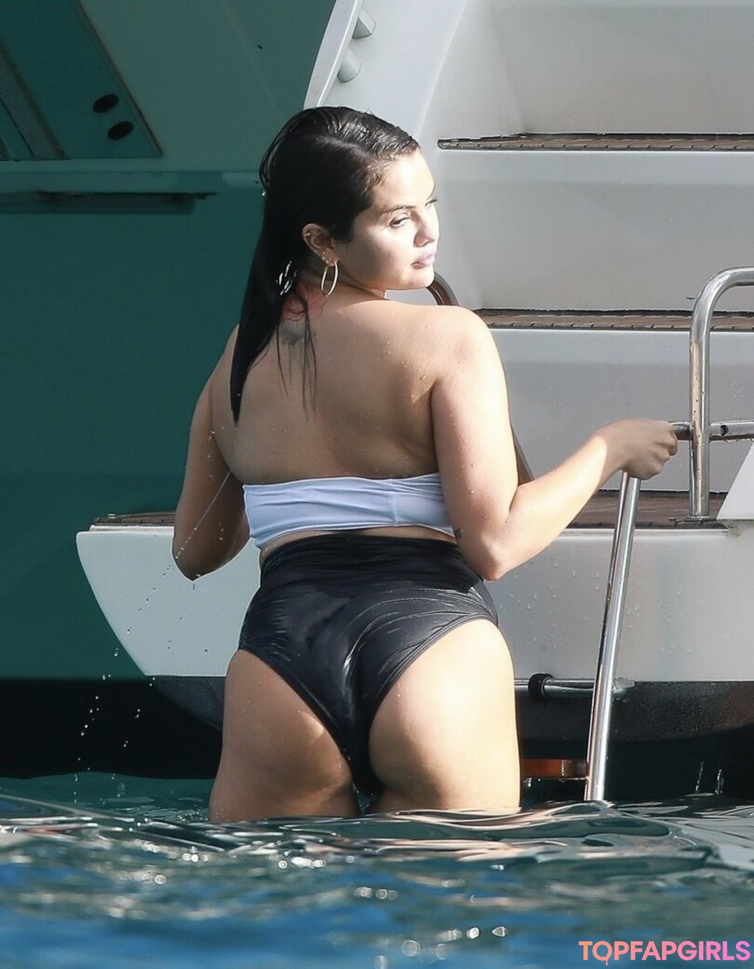 Nacktes geleaktes OnlyFans-Foto von Selena Gomez #1657