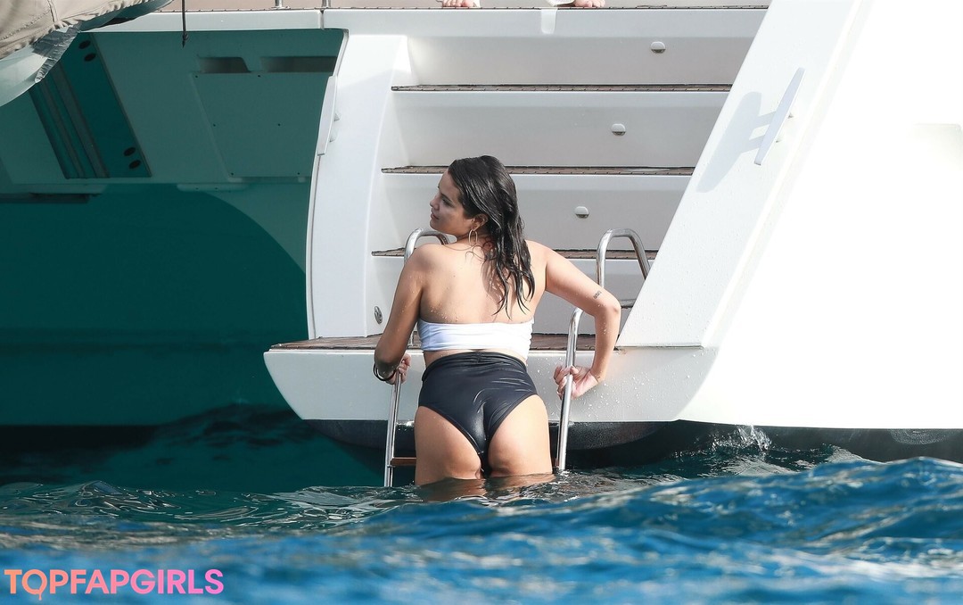 Nacktes geleaktes OnlyFans-Foto von Selena Gomez #1667